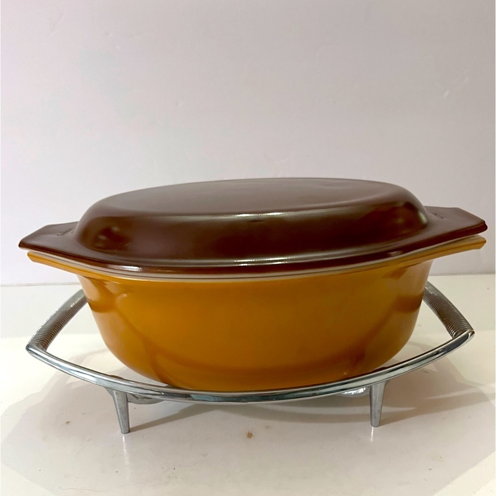 Vintage 1970s Pyrex Old Orchard 1 Pint Covered Round Casserole Orange Brown 043